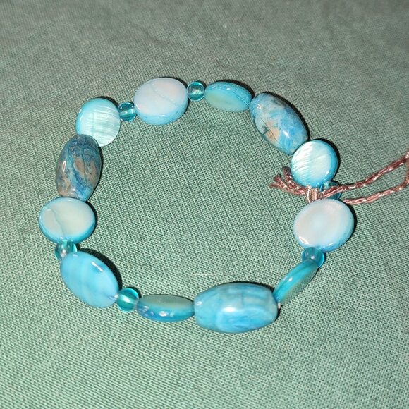 Blue Bracelet Small Hand Natural Beads Elastic Vintage handmade azure turquoise - Picture 1 of 3